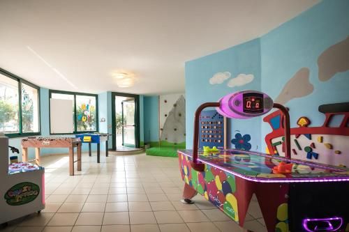 Hotel Photo 8
