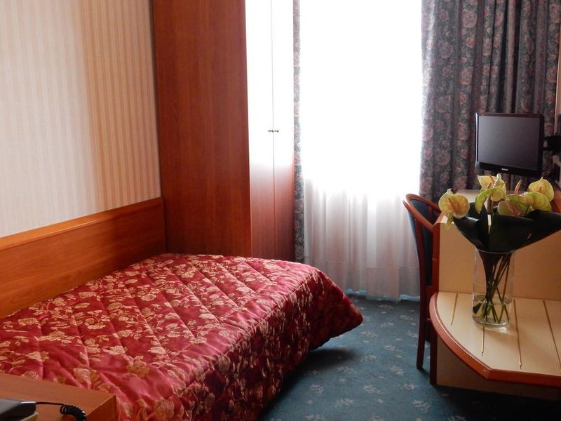 Hotel Photo 6
