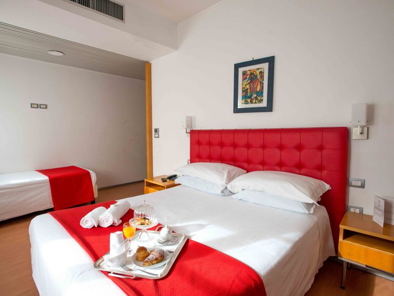 Hotel Photo 5