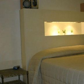 NearBy Hotel