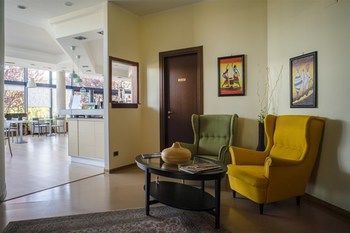 صورة الفندق 8