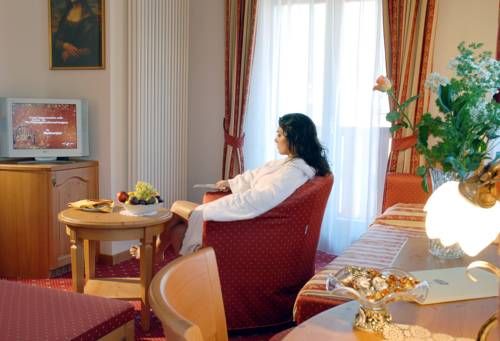 Hotel Photo 10