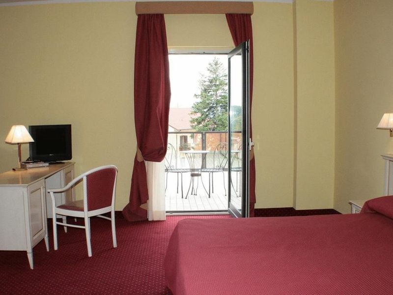 Hotel Photo 9