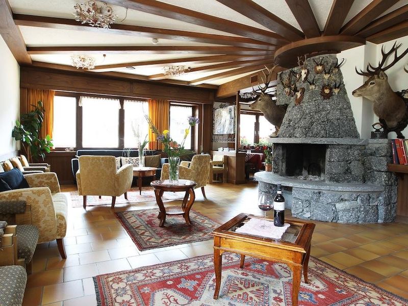 Hotel Photo 9