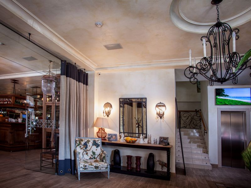Hotel Photo 15