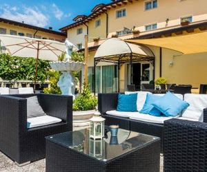 Hotel Borgo dei Poeti Wellness Resort Manerba del Garda Italy
