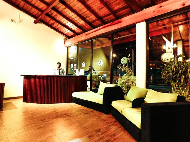 Hotel Photo 6