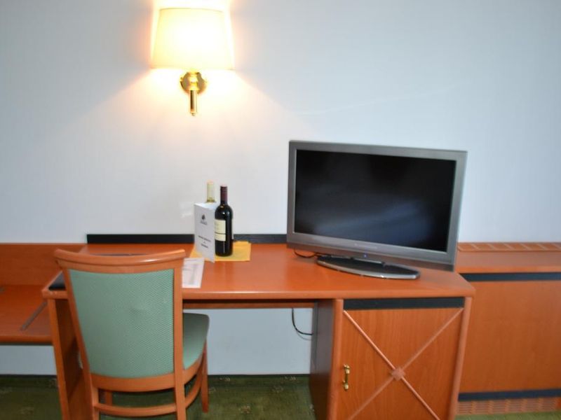 Hotel Photo 8