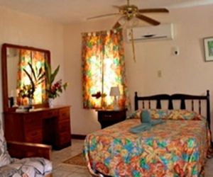 Carib Beach Apartments, Negril Orange Bay Jamaica