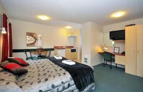 Hotel Photo 12