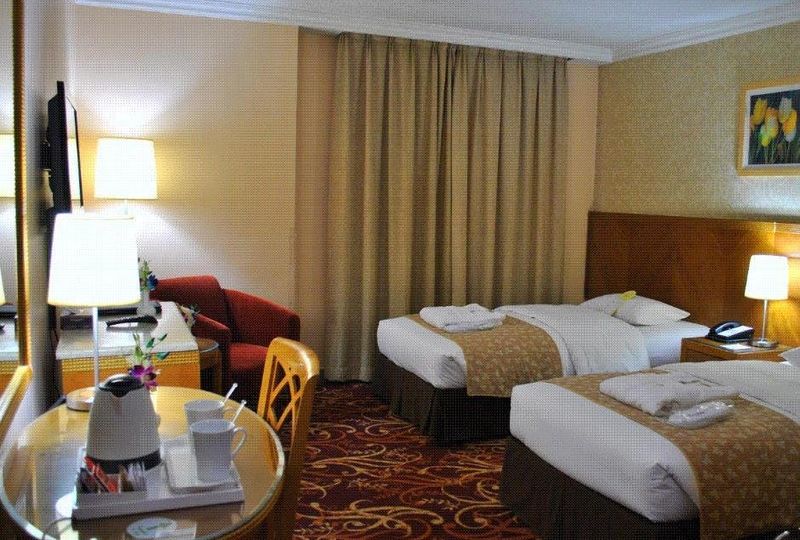 image of hotel Geneva Hotel