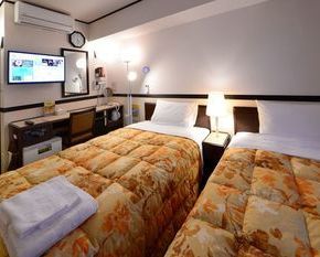 NearBy Hotel