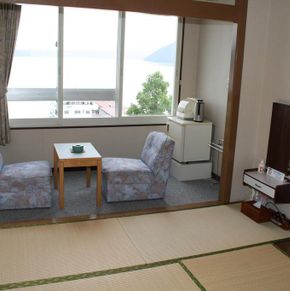 NearBy Hotel