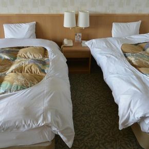 NearBy Hotel