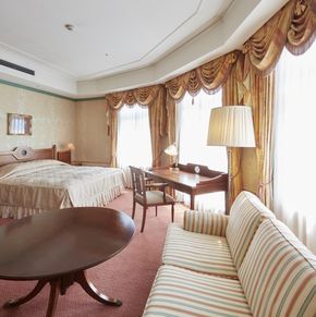NearBy Hotel