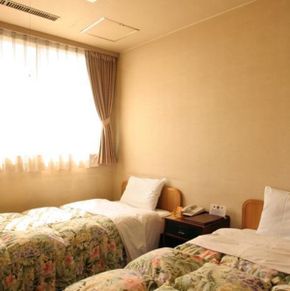 NearBy Hotel