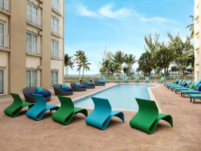 Courtyard by Marriott Nassau Downtown/Junkanoo Beach
