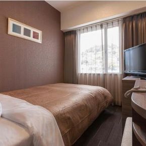 NearBy Hotel