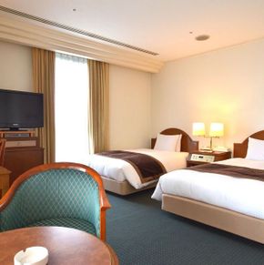 NearBy Hotel