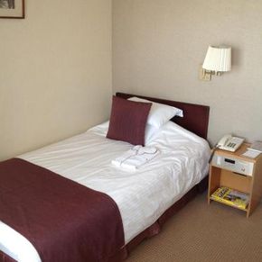 NearBy Hotel