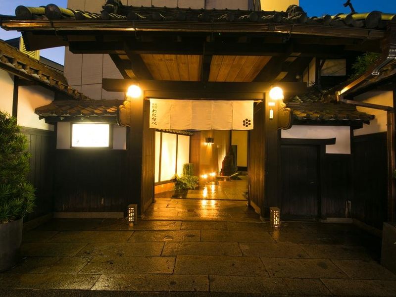 Hotel Photo 12