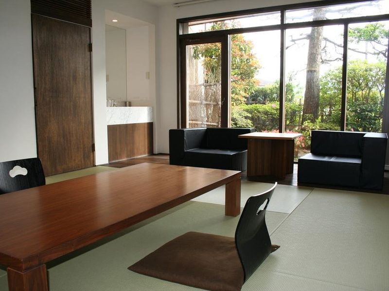 Hotel Photo 12