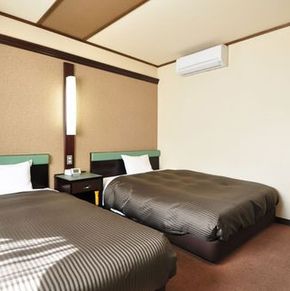 NearBy Hotel