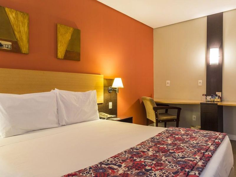 Hotel Photo 4