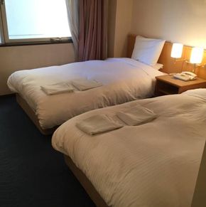 NearBy Hotel