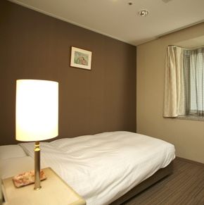NearBy Hotel