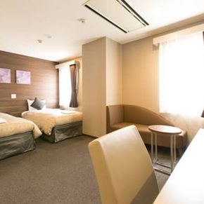 NearBy Hotel