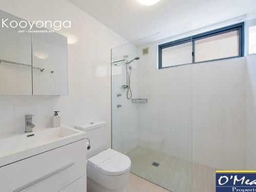 Kooyonga 1 waterfront panoramic views and aircon