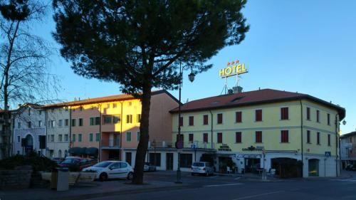 Hotel Photo 23