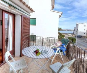 Apartment Sant Carles Llanca Spain