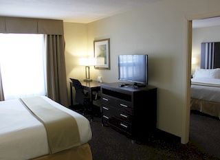 Фото отеля Holiday Inn Express Yorkton East, an IHG Hotel