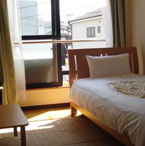 NearBy Hotel