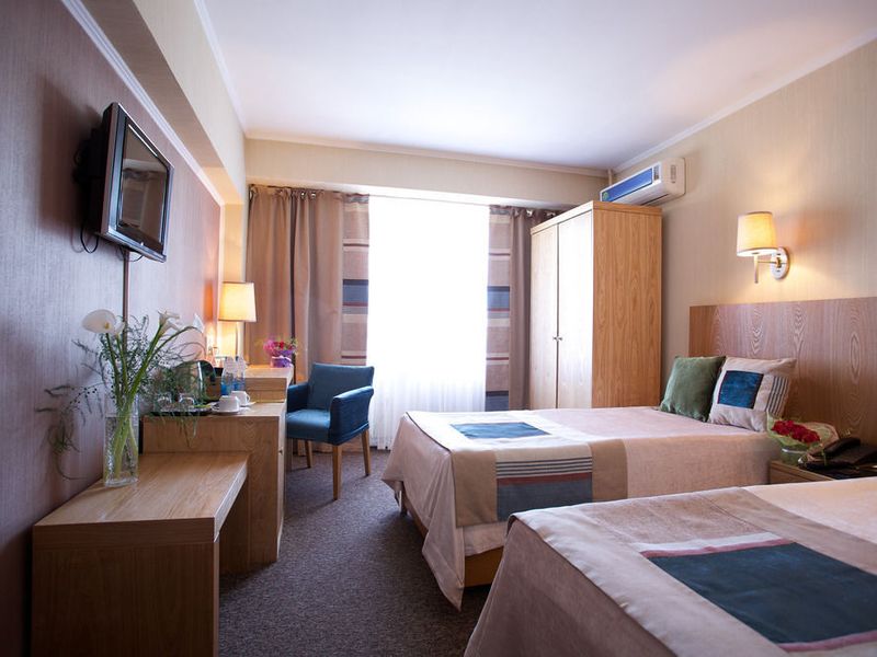 Hotel Photo 1