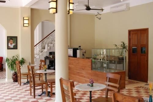 Hotel Photo 12