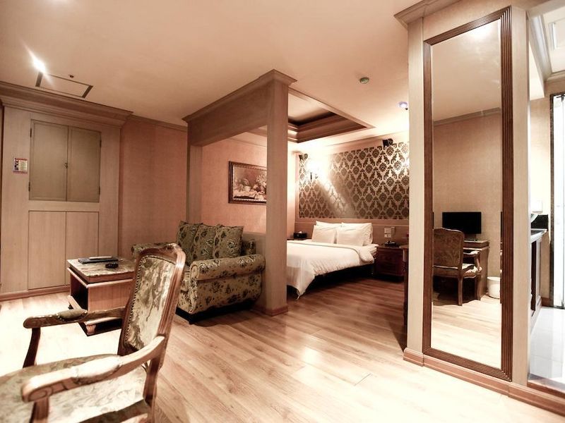 Hotel Photo 1