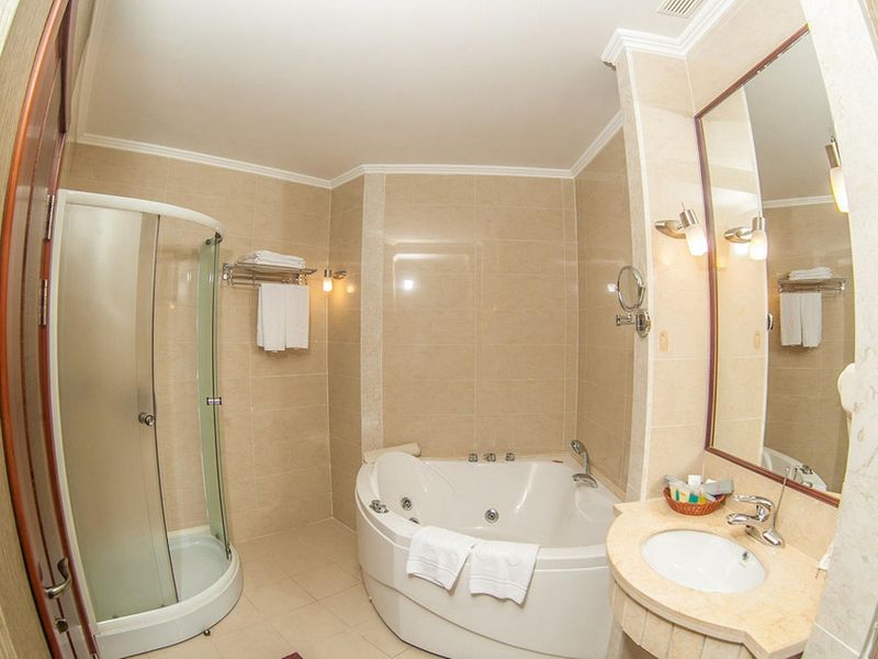 Hotel Photo 8