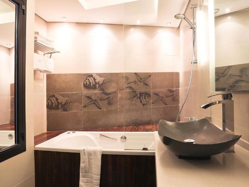 Hotel Photo 8