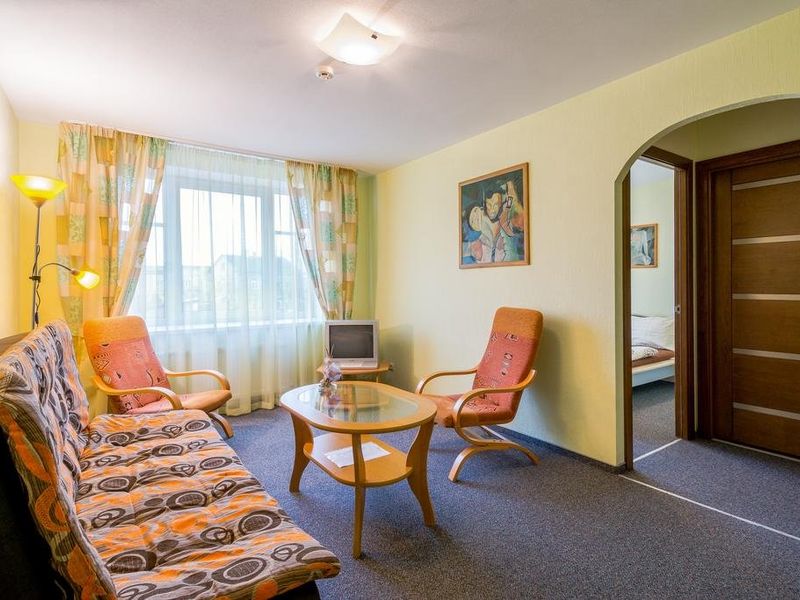 Hotel Photo 8