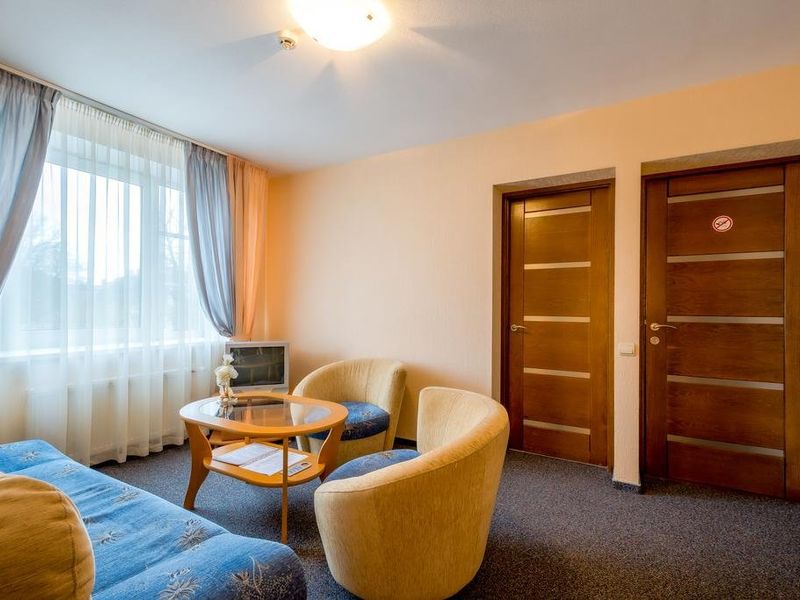 Hotel Photo 9