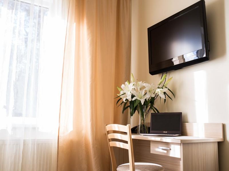 Hotel Photo 6