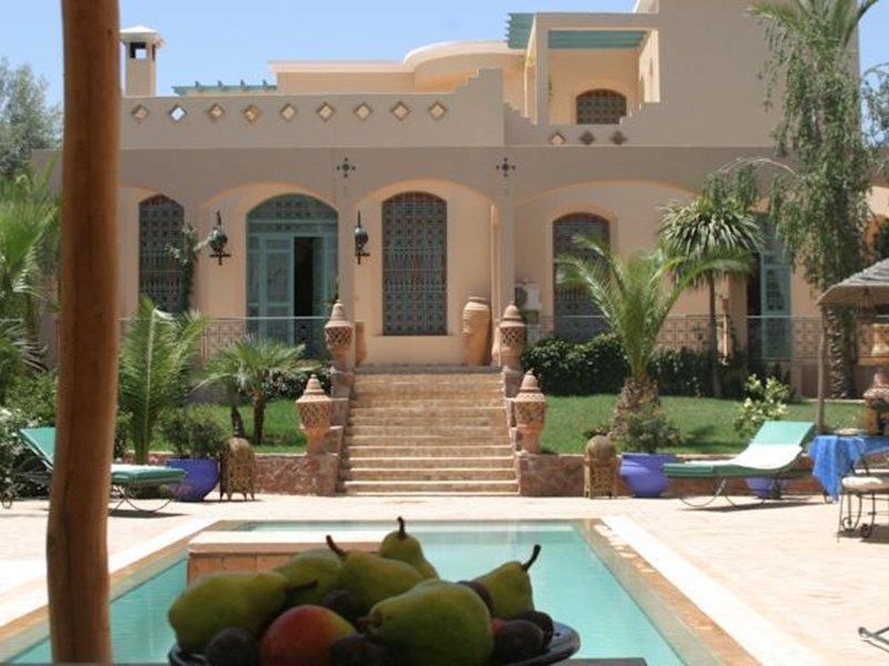 Hotel Photo 1
