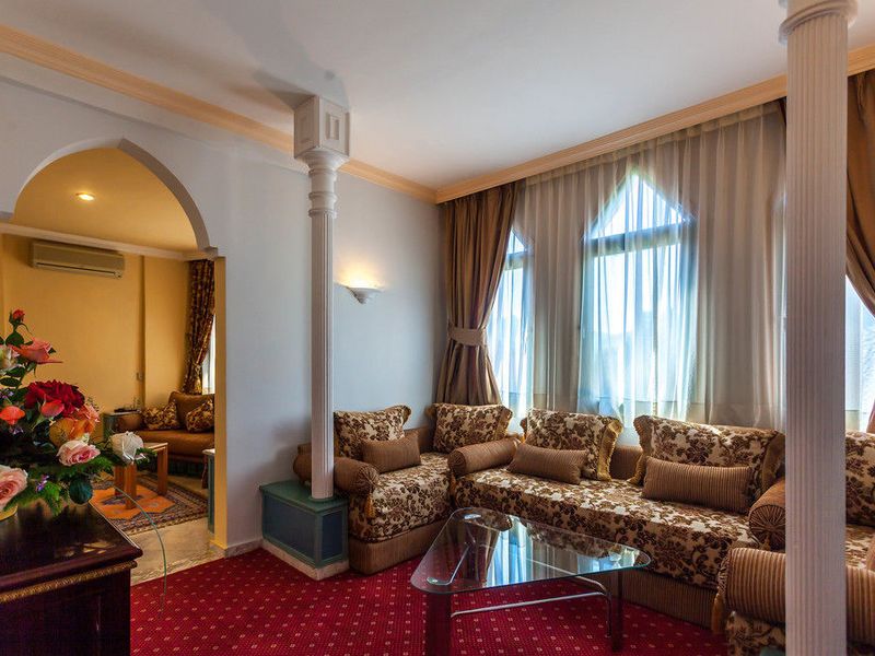 Hotel Photo 6