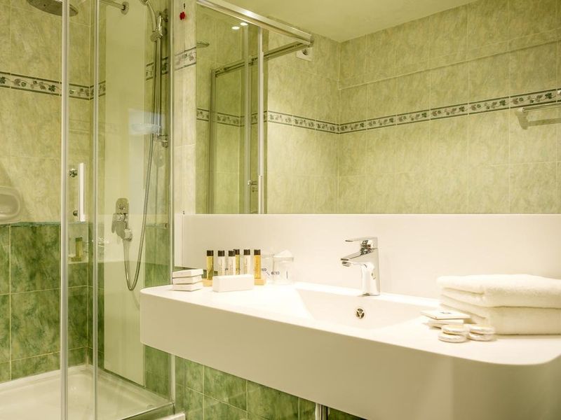 Hotel Photo 9