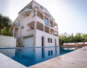 Villa Del Mar Sutomore Montenegro