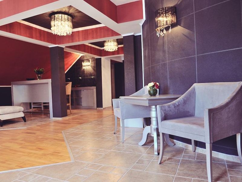 Hotel Photo 9