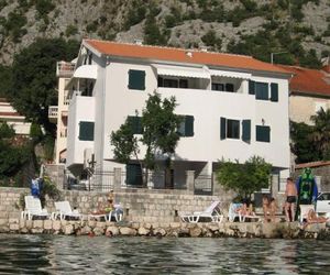 Villa Iva Dobrota Montenegro
